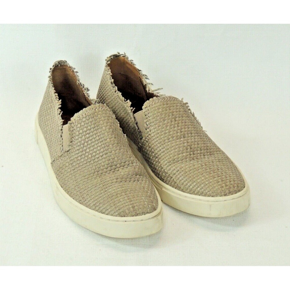 Frye‎ Ivy Slip On Sneakers Womens 8.5 Beige Woven Leather Frayed Edge Minimalist